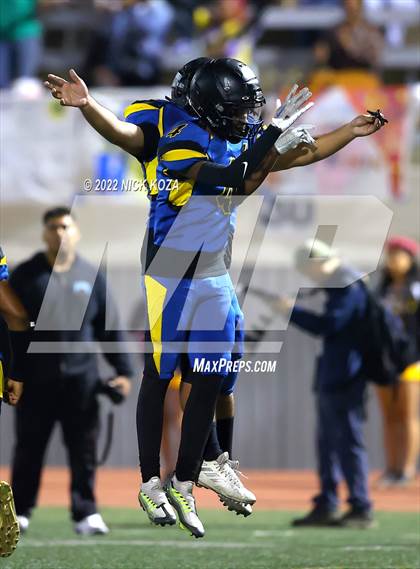 Thumbnail 3 in Verbum Dei vs. Bosco Tech photogallery.