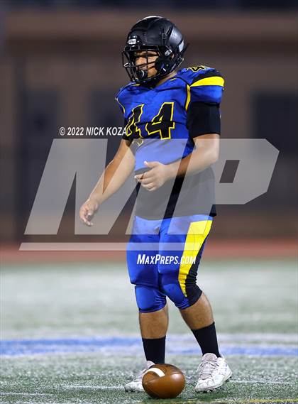 Thumbnail 2 in Verbum Dei vs. Bosco Tech photogallery.