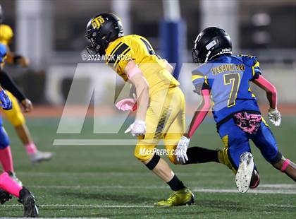 Thumbnail 1 in Verbum Dei vs. Bosco Tech photogallery.
