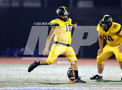 Thumbnail 3 in Verbum Dei vs. Bosco Tech photogallery.
