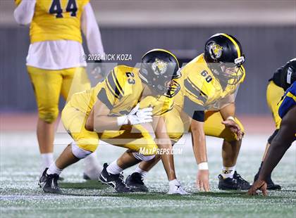Thumbnail 1 in Verbum Dei vs. Bosco Tech photogallery.