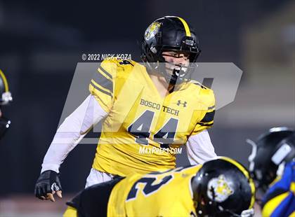 Thumbnail 3 in Verbum Dei vs. Bosco Tech photogallery.