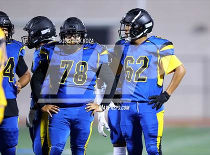 Thumbnail 2 in Verbum Dei vs. Bosco Tech photogallery.
