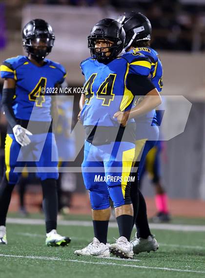 Thumbnail 1 in Verbum Dei vs. Bosco Tech photogallery.