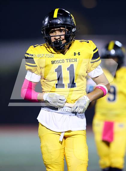 Thumbnail 3 in Verbum Dei vs. Bosco Tech photogallery.
