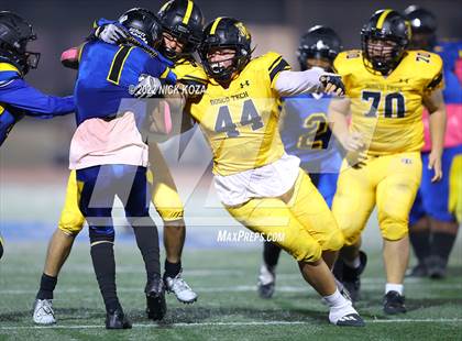 Thumbnail 3 in Verbum Dei vs. Bosco Tech photogallery.