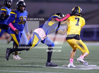 Thumbnail 1 in Verbum Dei vs. Bosco Tech photogallery.