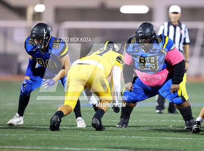Thumbnail 2 in Verbum Dei vs. Bosco Tech photogallery.