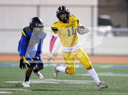Thumbnail 2 in Verbum Dei vs. Bosco Tech photogallery.