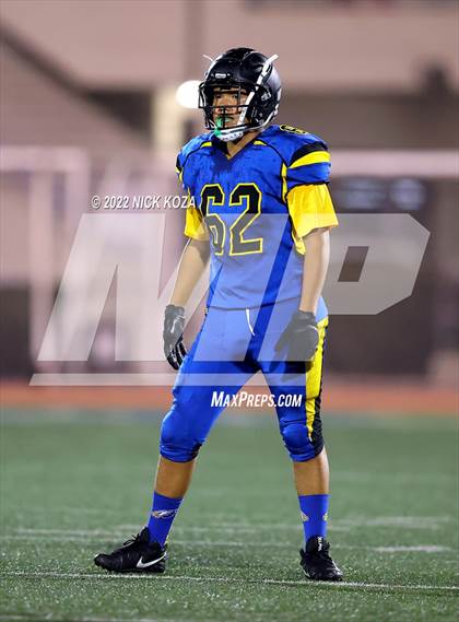 Thumbnail 2 in Verbum Dei vs. Bosco Tech photogallery.