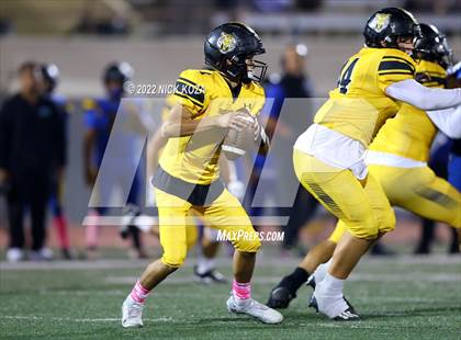 Thumbnail 2 in Verbum Dei vs. Bosco Tech photogallery.