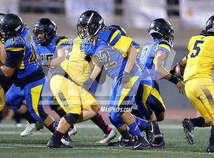 Thumbnail 2 in Verbum Dei vs. Bosco Tech photogallery.