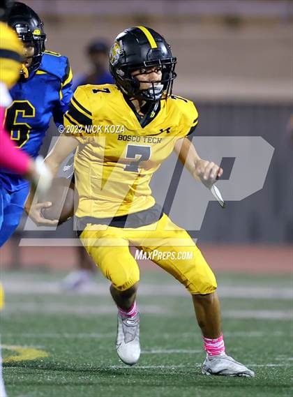 Thumbnail 3 in Verbum Dei vs. Bosco Tech photogallery.