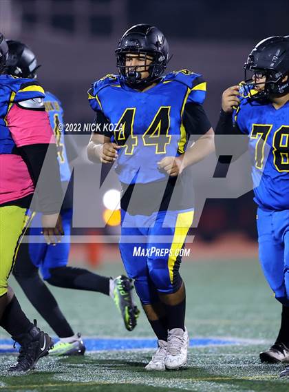 Thumbnail 1 in Verbum Dei vs. Bosco Tech photogallery.