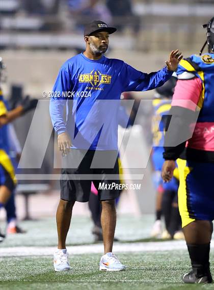Thumbnail 3 in Verbum Dei vs. Bosco Tech photogallery.