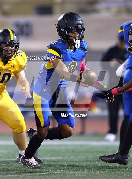 Thumbnail 3 in Verbum Dei vs. Bosco Tech photogallery.