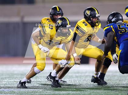 Thumbnail 2 in Verbum Dei vs. Bosco Tech photogallery.