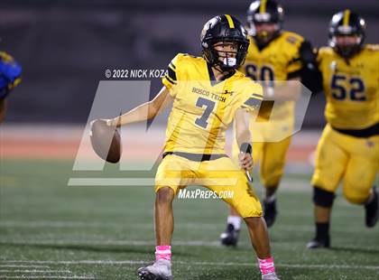 Thumbnail 2 in Verbum Dei vs. Bosco Tech photogallery.