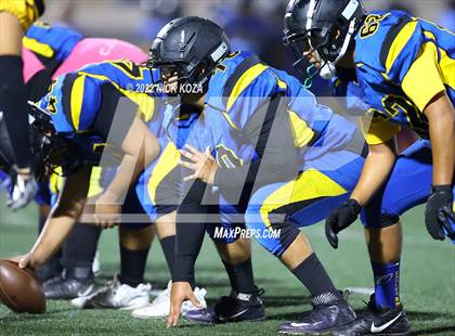 Thumbnail 1 in Verbum Dei vs. Bosco Tech photogallery.
