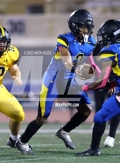 Thumbnail 1 in Verbum Dei vs. Bosco Tech photogallery.