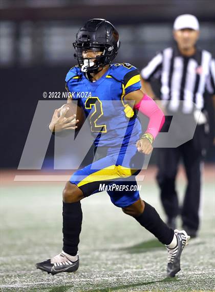 Thumbnail 3 in Verbum Dei vs. Bosco Tech photogallery.