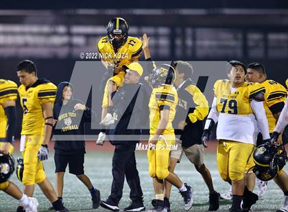 Thumbnail 3 in Verbum Dei vs. Bosco Tech photogallery.