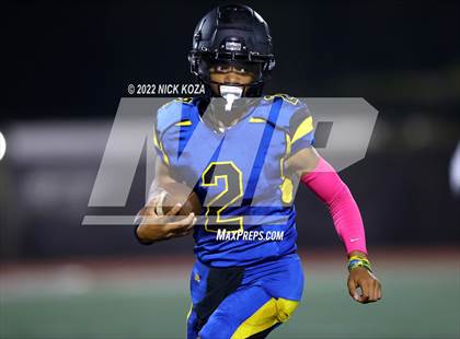 Thumbnail 3 in Verbum Dei vs. Bosco Tech photogallery.