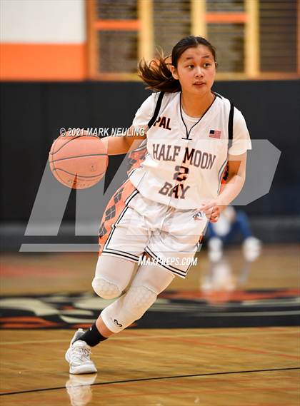 Thumbnail 3 in Notre Dame Belmont @ Half Moon Bay (CIF CCS D4 Final) photogallery.