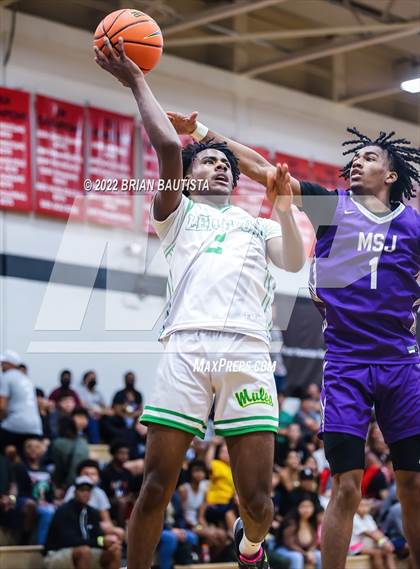 Thumbnail 2 in Leilehua vs. Mount St. Joseph (Iolani Classic Honolulu - Day 1) photogallery.