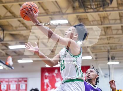 Thumbnail 1 in Leilehua vs. Mount St. Joseph (Iolani Classic Honolulu - Day 1) photogallery.