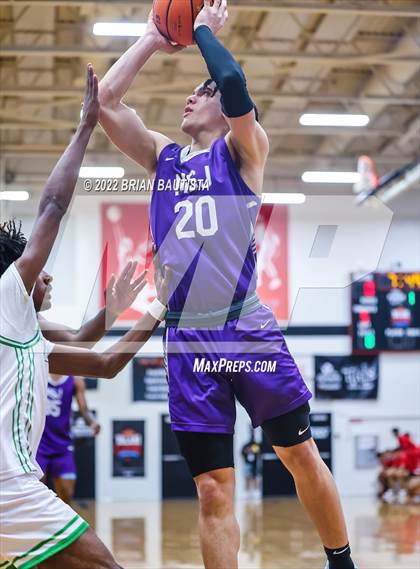 Thumbnail 1 in Leilehua vs. Mount St. Joseph (Iolani Classic Honolulu - Day 1) photogallery.