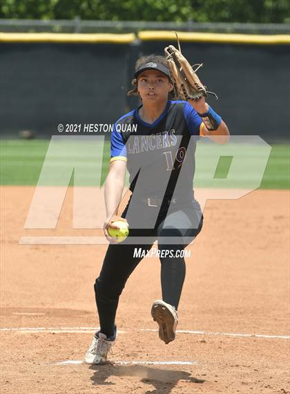 Thumbnail 1 in Ocean View vs. Western Christian (CIF-SS D5 Final) photogallery.