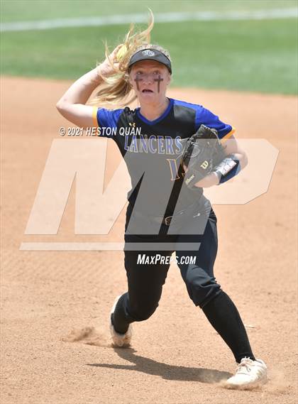 Thumbnail 1 in Ocean View vs. Western Christian (CIF-SS D5 Final) photogallery.