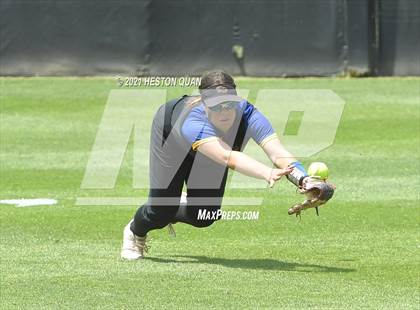 Thumbnail 2 in Ocean View vs. Western Christian (CIF-SS D5 Final) photogallery.