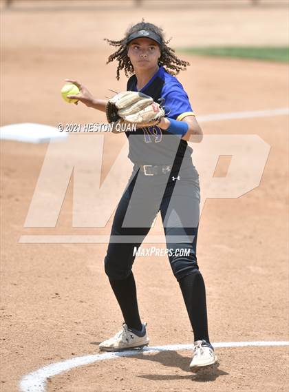 Thumbnail 2 in Ocean View vs. Western Christian (CIF-SS D5 Final) photogallery.