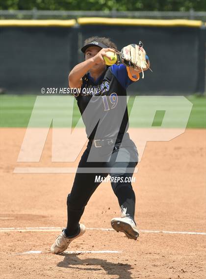 Thumbnail 2 in Ocean View vs. Western Christian (CIF-SS D5 Final) photogallery.