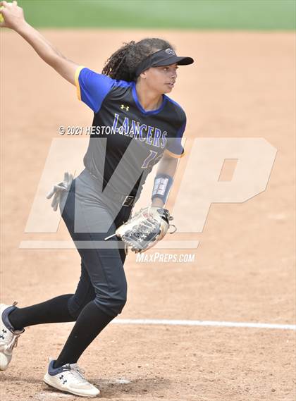 Thumbnail 3 in Ocean View vs. Western Christian (CIF-SS D5 Final) photogallery.