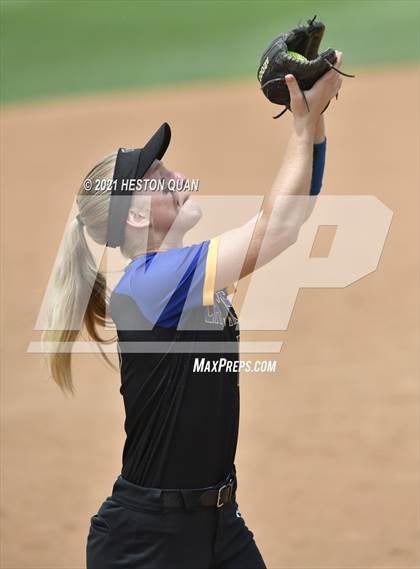 Thumbnail 1 in Ocean View vs. Western Christian (CIF-SS D5 Final) photogallery.