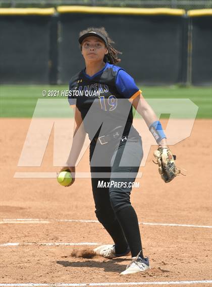 Thumbnail 1 in Ocean View vs. Western Christian (CIF-SS D5 Final) photogallery.