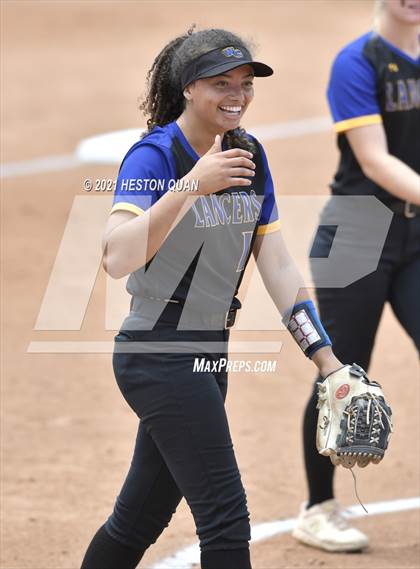 Thumbnail 3 in Ocean View vs. Western Christian (CIF-SS D5 Final) photogallery.