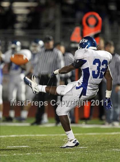 Thumbnail 3 in Cardinal Newman vs. Encinal (CIF NCS D3 Final) photogallery.