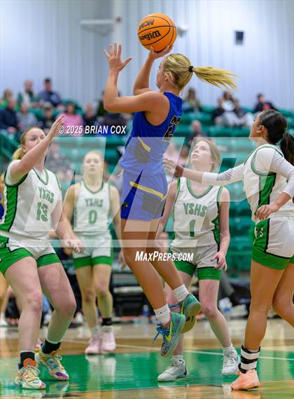Thumbnail 2 in Bergman @ Yellville-Summit photogallery.