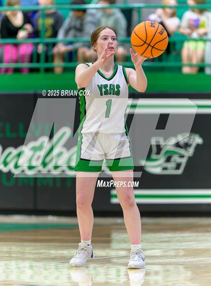 Thumbnail 1 in Bergman @ Yellville-Summit photogallery.