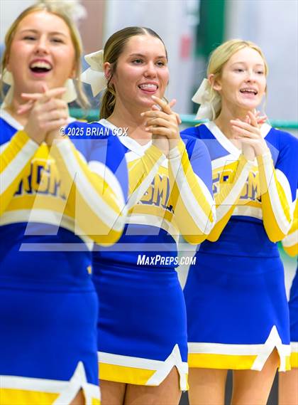 Thumbnail 3 in Bergman @ Yellville-Summit photogallery.