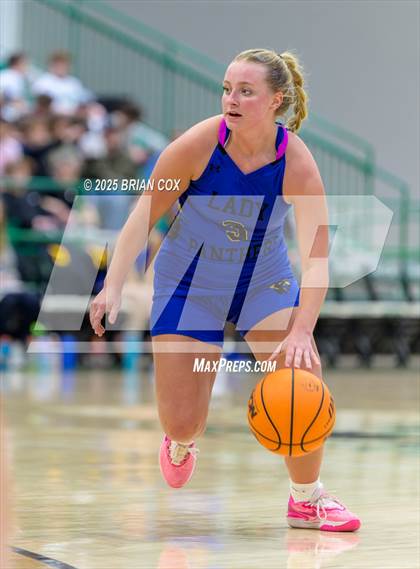 Thumbnail 1 in Bergman @ Yellville-Summit photogallery.