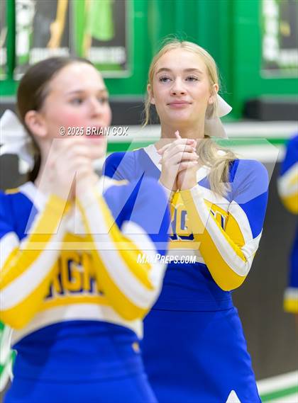 Thumbnail 1 in Bergman @ Yellville-Summit photogallery.