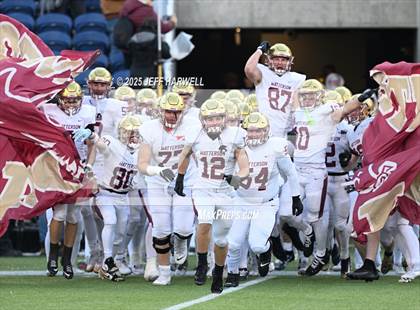 Thumbnail 3 in Bishop Watterson vs. Central Catholic (OHSAA Division 3 Final) photogallery.