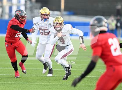 Thumbnail 3 in Bishop Watterson vs. Central Catholic (OHSAA Division 3 Final) photogallery.