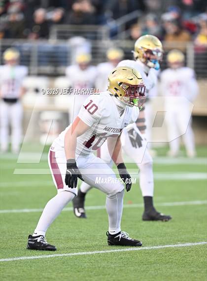 Thumbnail 1 in Bishop Watterson vs. Central Catholic (OHSAA Division 3 Final) photogallery.