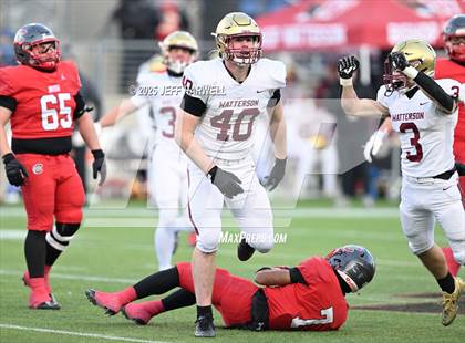 Thumbnail 1 in Bishop Watterson vs. Central Catholic (OHSAA Division 3 Final) photogallery.